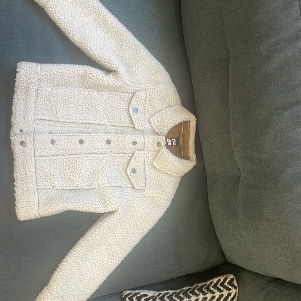 Never worn Tea Collection fleece Sherpa jacket